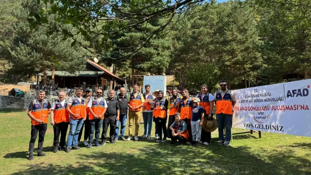Gümüşhane’de Destek AFAD Gönüllüleri Kent Ormanında buluştu