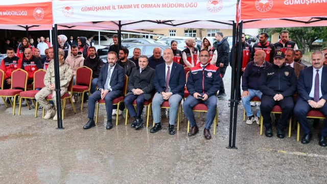 Gümüşhane’de DOKAP Destekli Tarımsal Ekipmanlar Çiftçilere Teslim Edildi — Fotoğraf 8