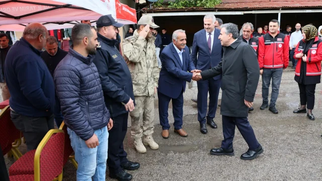 Gümüşhane’de DOKAP Destekli Tarımsal Ekipmanlar Çiftçilere Teslim Edildi — Fotoğraf 10