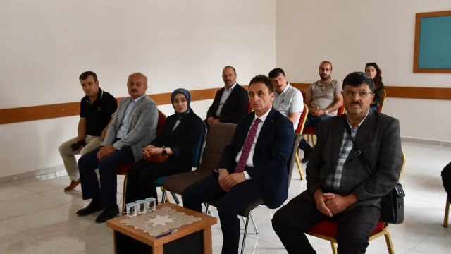 Gümüşhane’de Eğitim Kurumu Yöneticileri Eğitimi Başladı