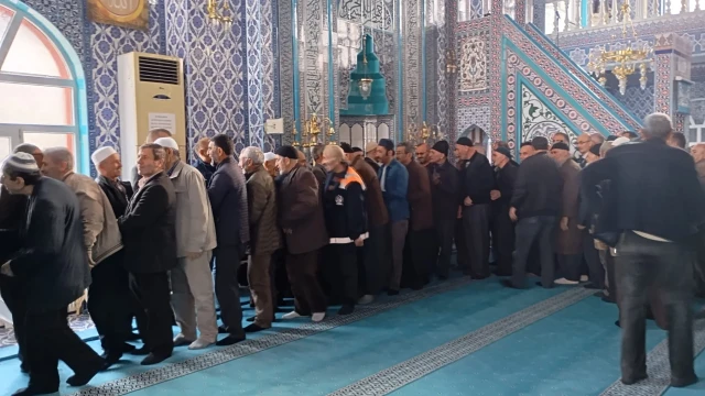Gümüşhane’de İlk Hac Kafilesi Gözyaşları ve Dualarla Uğurlandı