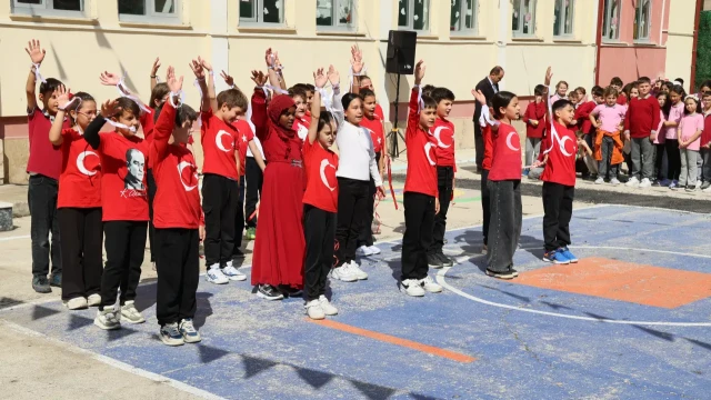 Gümüşhane'de İlköğretim Haftası Coşkuyla Kutlandı