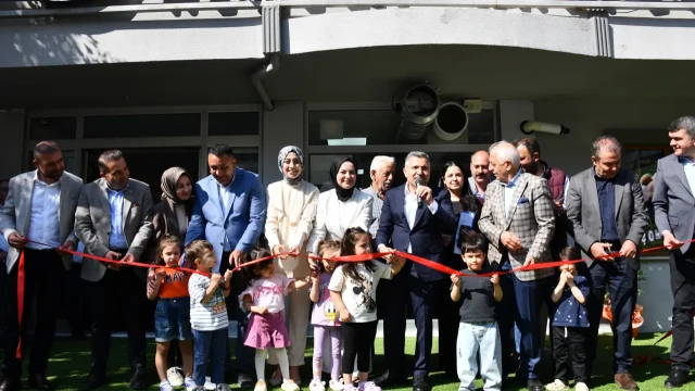 Gümüşhane'de Neşeli Kalpler Kreş ve Gündüz Bakımevi Törenle Açıldı