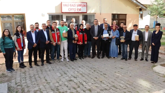 Gümüşhane’de Salep üretimi için ilk adım: çiftçilere eğitim ve yumru desteği