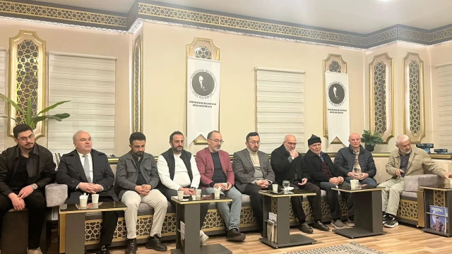 Gümüşhane’de Şehir Sohbetlerinde “Ümmet Bilinci” Ele Alındı