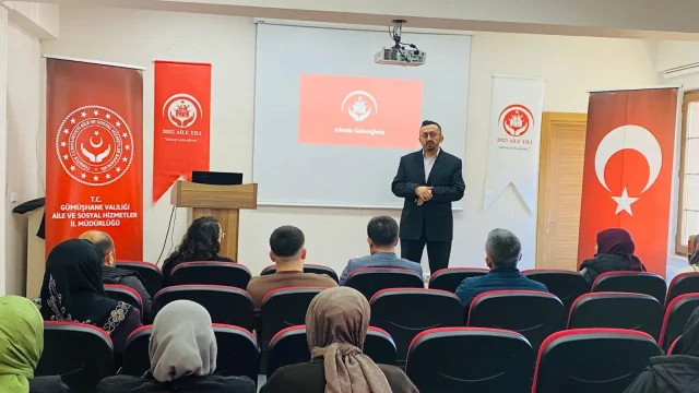 Gümüşhane’de “Yaşlılık ve Toplum” söyleşisi gerçekleştirildi