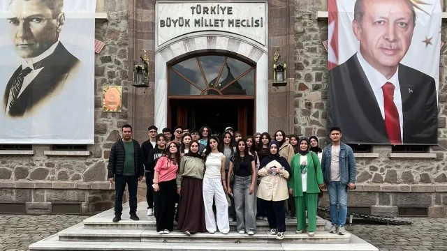 Gümüşhaneli Öğrenciler Ankara'da Teknolojinin Kalbine İndi: TUSAŞ ve Külliye'ye Büyük Çıkarma!