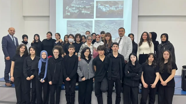 Güzel Sanatlar Lisesi’nde Ressam Güzin Arısoy Söyleşisi