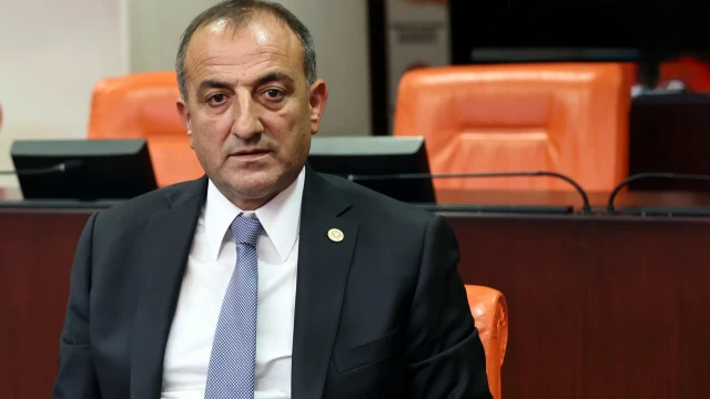 Herfene Salonu’na “Hışır Osman” İsmi Verildi: Milletvekili Musa Küçük’ten Teşekkür