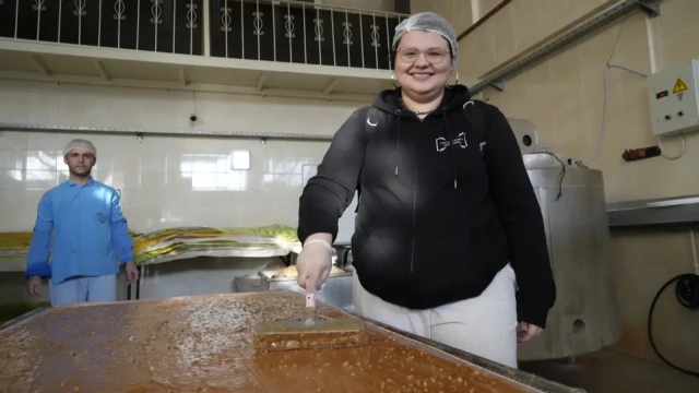 İtalyan Öğrenciler Gümüşhane’de Pestil Yaptı