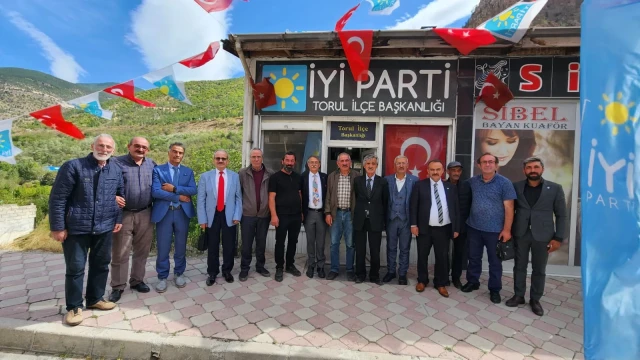 İYİ Parti Torul’da Küçüköner’e Emanet