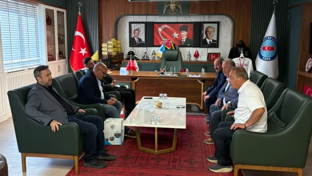 Kağıthane'den Bahçeli'ye Kardeşlik Ziyareti