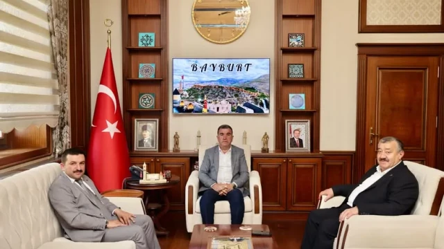 Kaymakam Yılmaz ve Başkan Yılmaz’dan Vali Eldivan’a Guinness Daveti