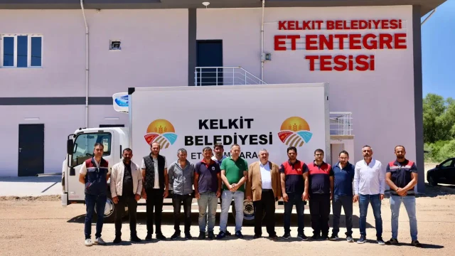 Kelkit Belediyesi Et Entegre Tesisinin Altyapısını Yeni Et Nakil Aracıyla Güçlendirdi