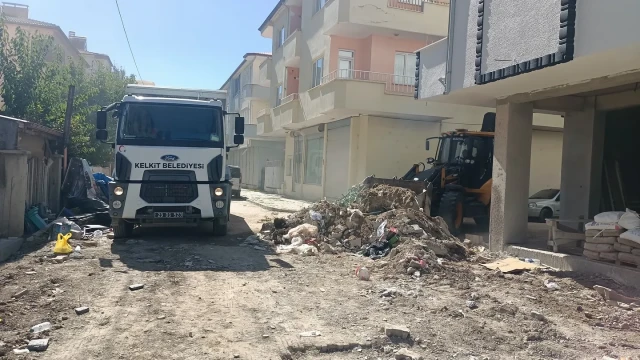 Kelkit Belediyesi’nden Temizlik, Eğitim ve Yeni Araç Hamlesi