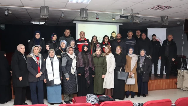Kelkit, Şiran ve Köse’de Okul Kantin Personeline Hijyen Eğitimi