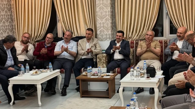 Kelkit’te Necip Fazıl Kısakürek Anma ve Şiir Dinletisi Düzenlendi