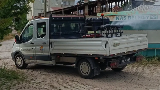 Kelkit’te Yaz Dönemi Haşereyle Mücadele Çalışmaları Yoğun Şekilde Sürüyor