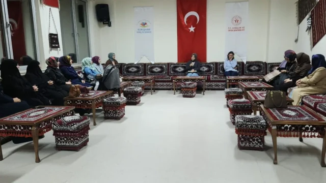 Klasik Metin Okumaları ve Üniversite-Şehir Buluşmaları İlgi Gördü