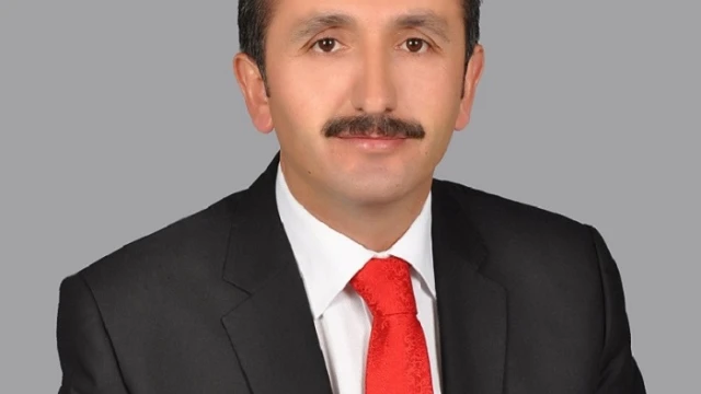 Köklerimiz Rüzgârda Savrulmasın