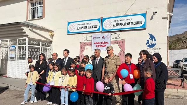 "Köyde Dijital Dönüşüm" Projesi Torul Altınpınar Ortaokulunda Tamamlandı