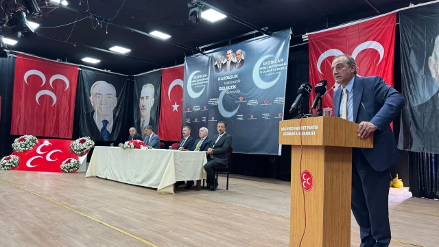 MHP Gümüşhane Milletvekili Musa Küçük Erzincan’da Divan Başkanlığı Yaptı