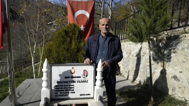 Necmettin öğretmensiz 9. Öğretmenler Günü