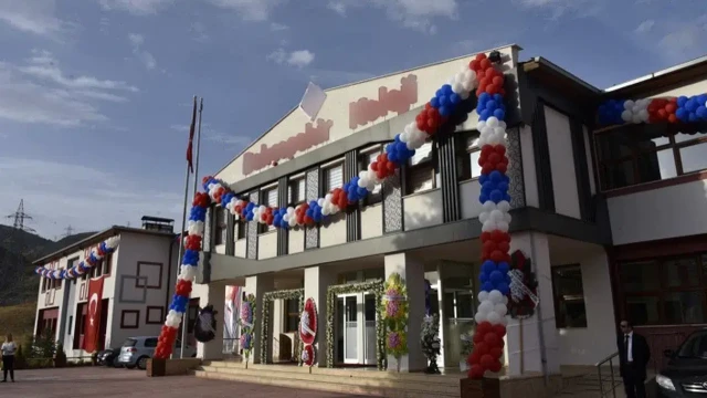 Öğretmen akademisi müjdesi verilmişti... Yatırım başka ile mi kaydırılıyor?