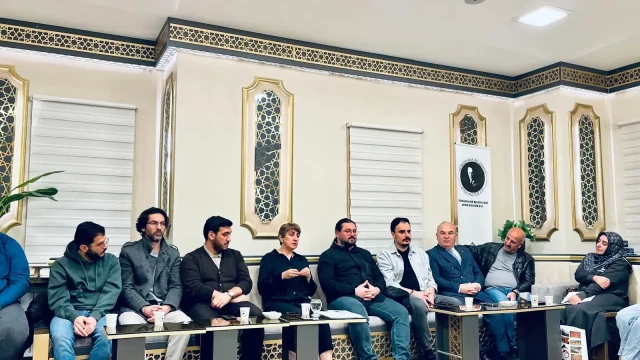 Prof. Dr. Çalışır "Az Konuşup Öz Anlaşmanın" şifrelerini verdi