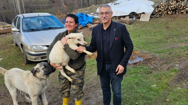 Prof.Dr. Ulutaş: Türk Tarımının Omurgası Küçük ve Orta Ölçekli Aile İşletmeleridir
