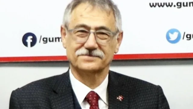 Prof.Dr.Ulutaş Uyardı: “Türkiye Hızla Yaşlanıyor, Demografik Risk Büyüyor”