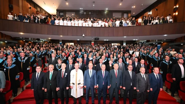 Rektör Yıldız, KTÜ 2025-2026 Akademik Yılı Açılış Töreni’ne katıldı