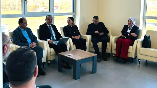 Rektör Yıldız Şiran’da Akademik Kurula Başkanlık Etti