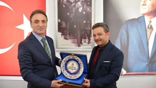 Şener Doğan’dan TÜBİTAK Birincilerine Sizlere İnancımız Tam