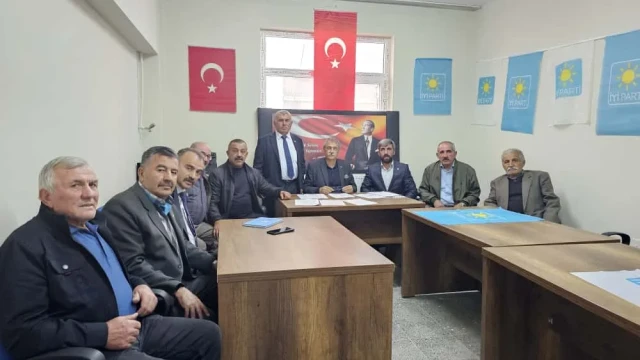 Şiran İYİ Parti'de Sarı Dönemi