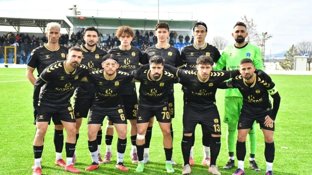Şiran Yıldızspor İlk Yarıyı Zirvede Kapattı