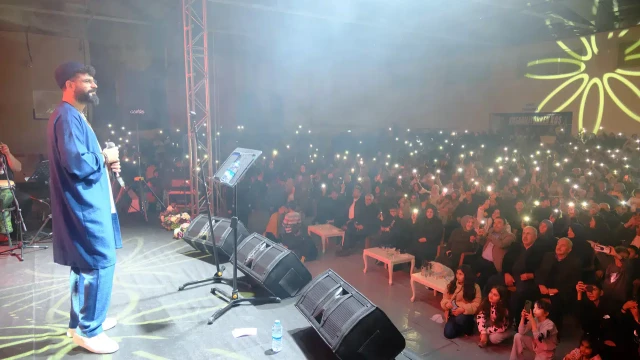Şiran’da Fadıl Aydın konserine yoğun katılım