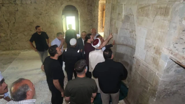 Tarihi Süleymaniye Küçük Camii'nde 105 Yıl Sonra İlk Namaz Kılındı