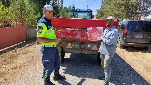 Trafik Jandarmasından Denetim ve Bilgilendirme Faaliyetleri