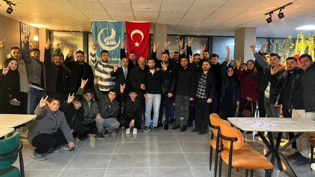 Ülkü Ocakları Kelkit’te Gençlerle Buluştu