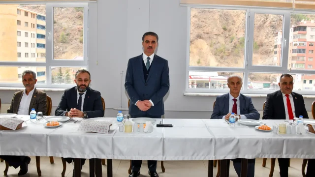 Vali Baruş: Asfalt plentimiz neredeyse hiç durmadan çalıştı
