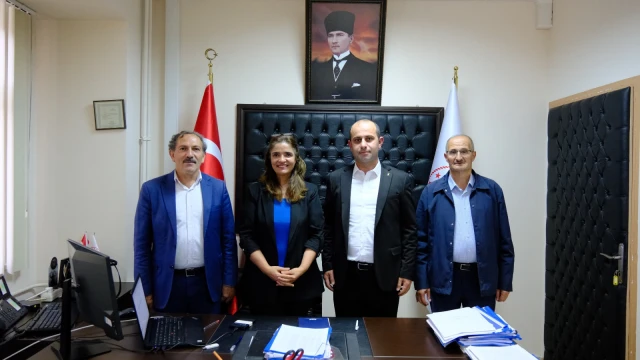 Yeni İl Halk Kütüphanesi Projesini Yerinde İncelediler — Fotoğraf 1