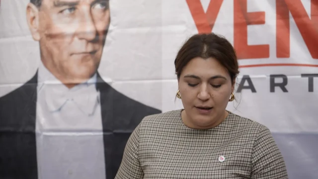 Yeni Parti Gümüşhane İl ve Merkez İlçe Başkanlıkları Düzenlenen Törenle Açıldı — Fotoğraf 4