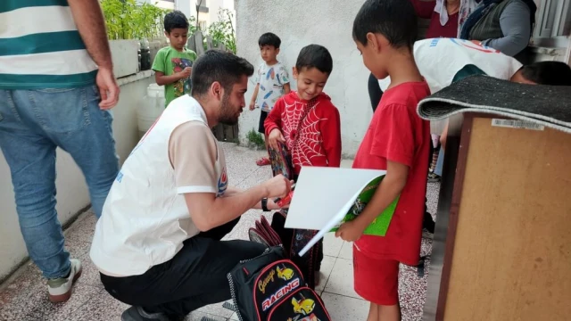 Yetimler Vakfı Gümüşhane Temsilciliği, yetim çocukların yüzünü güldürdü