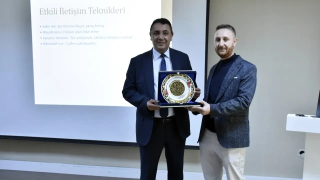 Zabıta Personeline 'İletişim ve Öfke Kontrolü' Eğitimi Verildi