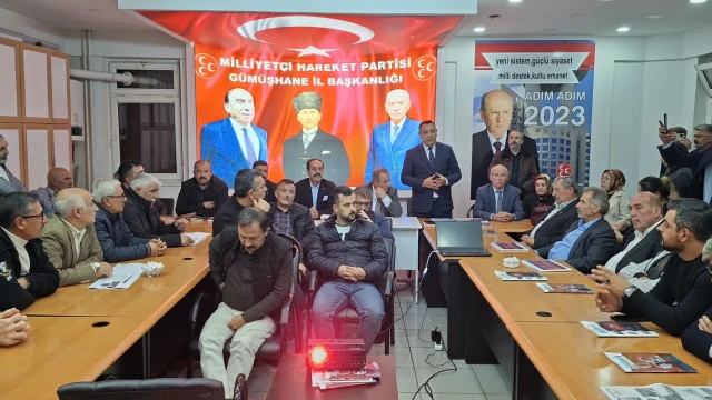 Başkan Başer, MHP Teşkilatına Belediyenin Hizmet ve Projelerini Anlattı — Fotoğraf 1