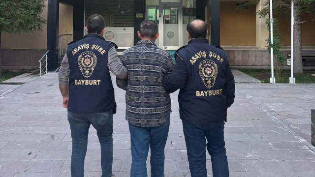 Bayburt'ta çaldı, Köse’de yakalandı — Fotoğraf 1