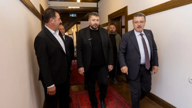 Bölge Belediye Başkanları Gümüşhane’nin Yöresel Lezzetlerine Tam Not Verdi — Fotoğraf 3