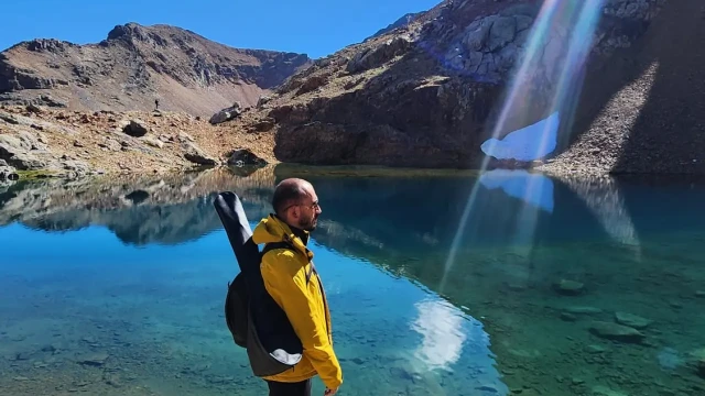 Ekim Ayında Karların Üzerinde Yürüdüler, 2 Bin 980 Metrede Cura Dinlediler — Fotoğraf 7