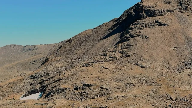 Ekim Ayında Karların Üzerinde Yürüdüler, 2 Bin 980 Metrede Cura Dinlediler — Fotoğraf 8